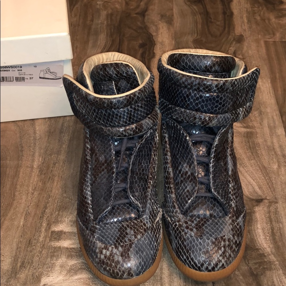 MAISON MARTIN MARGIELA SNEAKERS